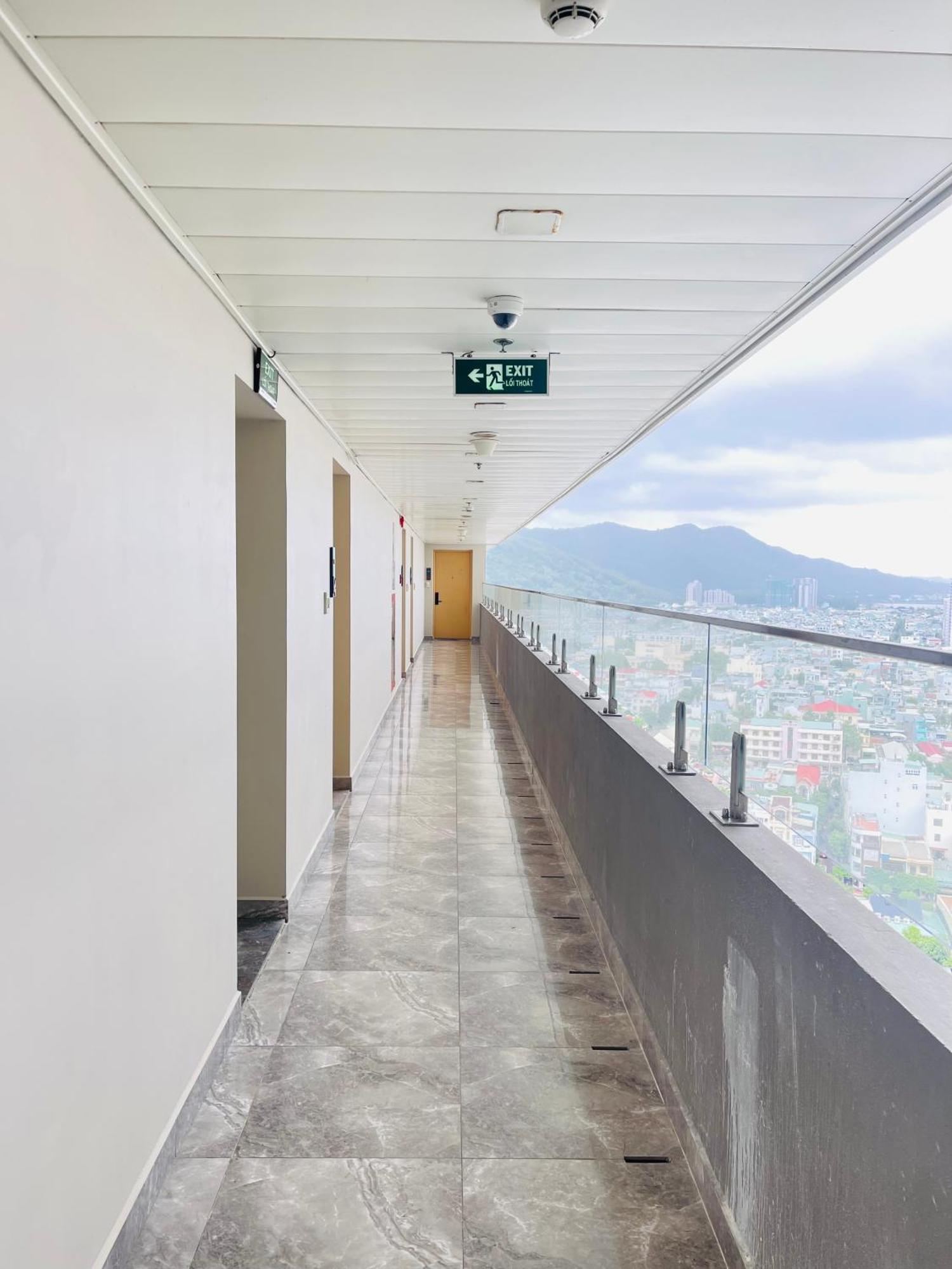 Flc Sea View Apartment Куїнон Екстер'єр фото