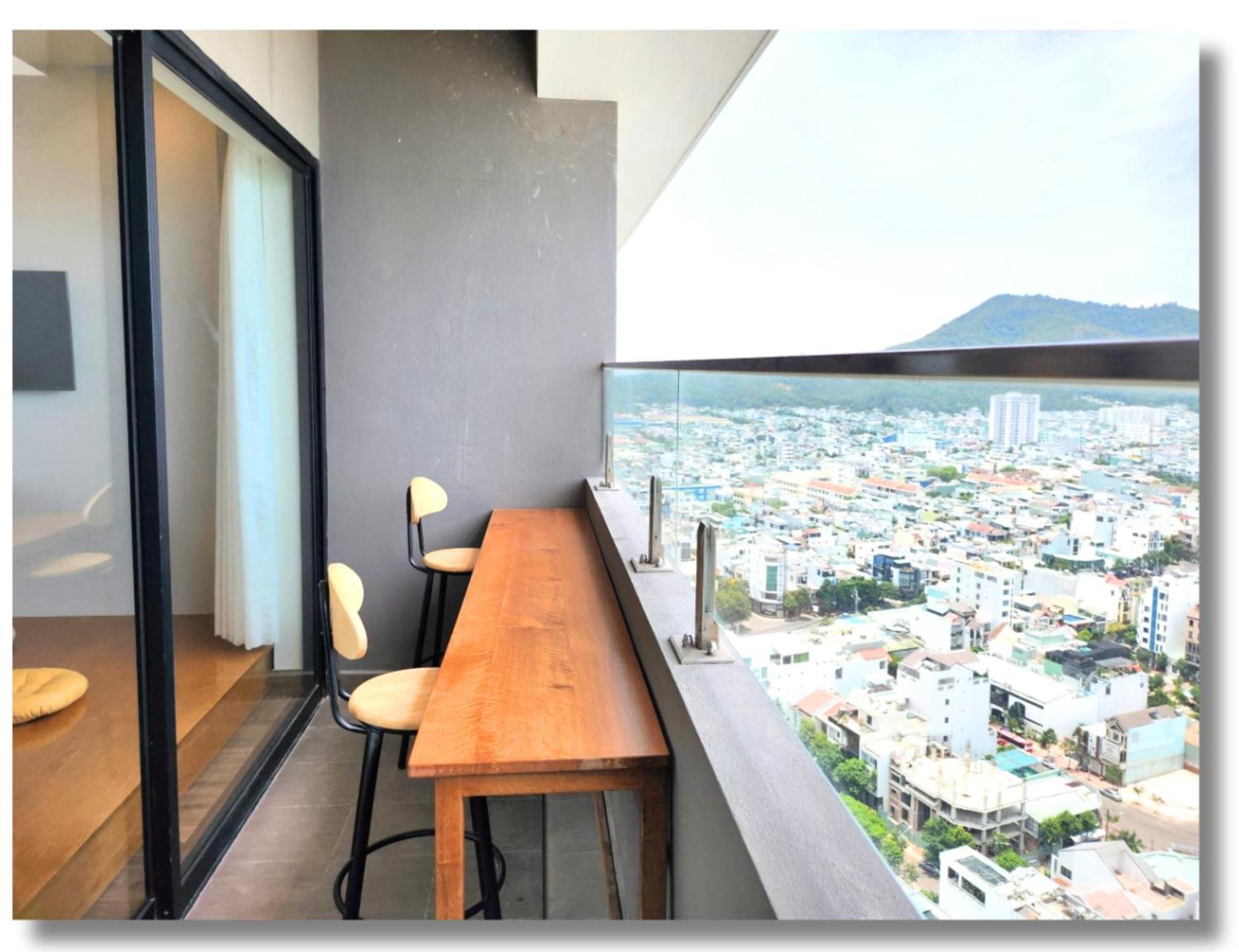 Flc Sea View Apartment Куїнон Екстер'єр фото